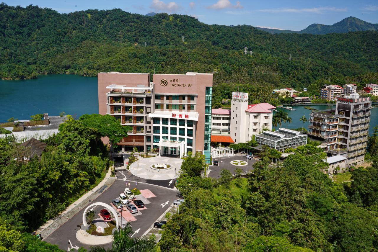Sun Moon Lake Teachers' Hostel Yuchi Exteriör bild